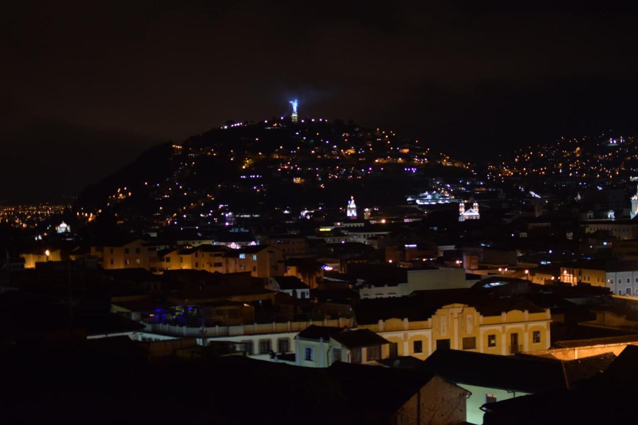 Hostel The Secret Garden Quito Zewnętrze zdjęcie