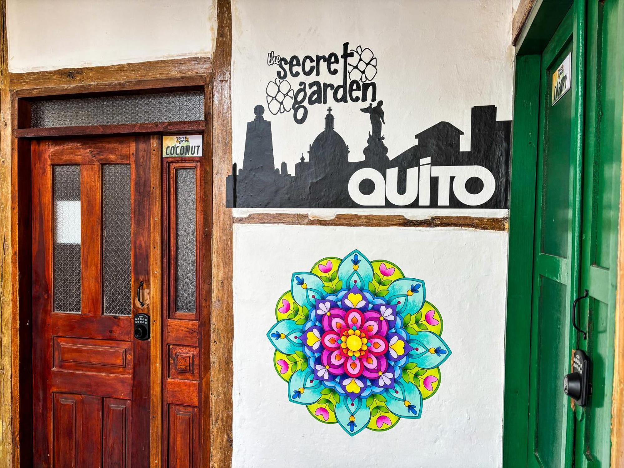 Hostel The Secret Garden Quito Zewnętrze zdjęcie